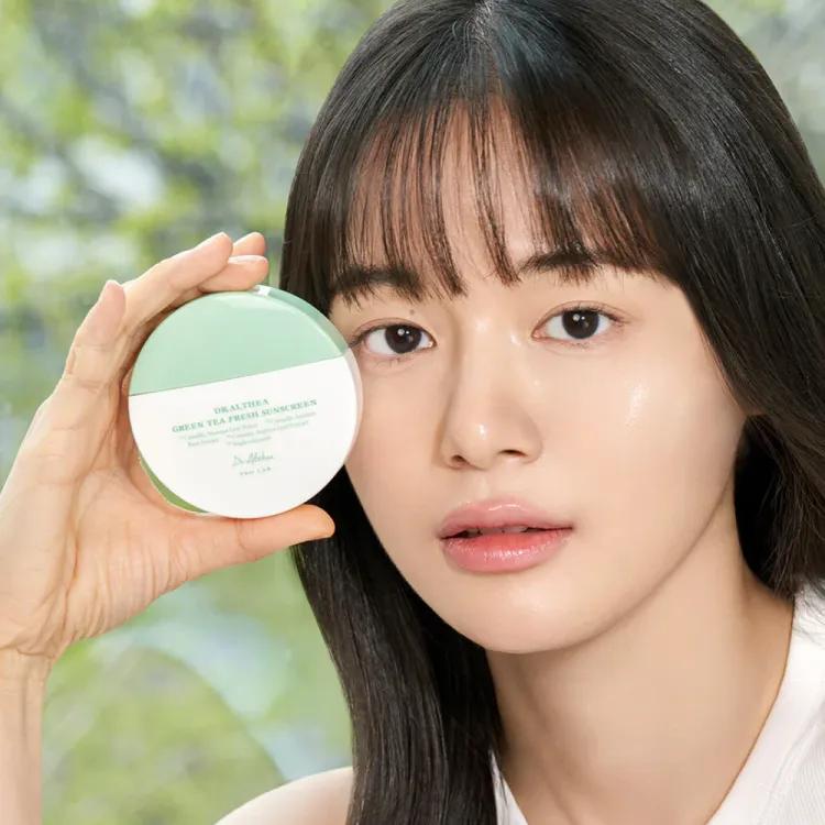 Dr Althea Green Tea Fresh Sunscreen 45ml