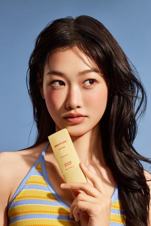 House Of Hur Weightless Sun Fluid Spf 50, 50ml