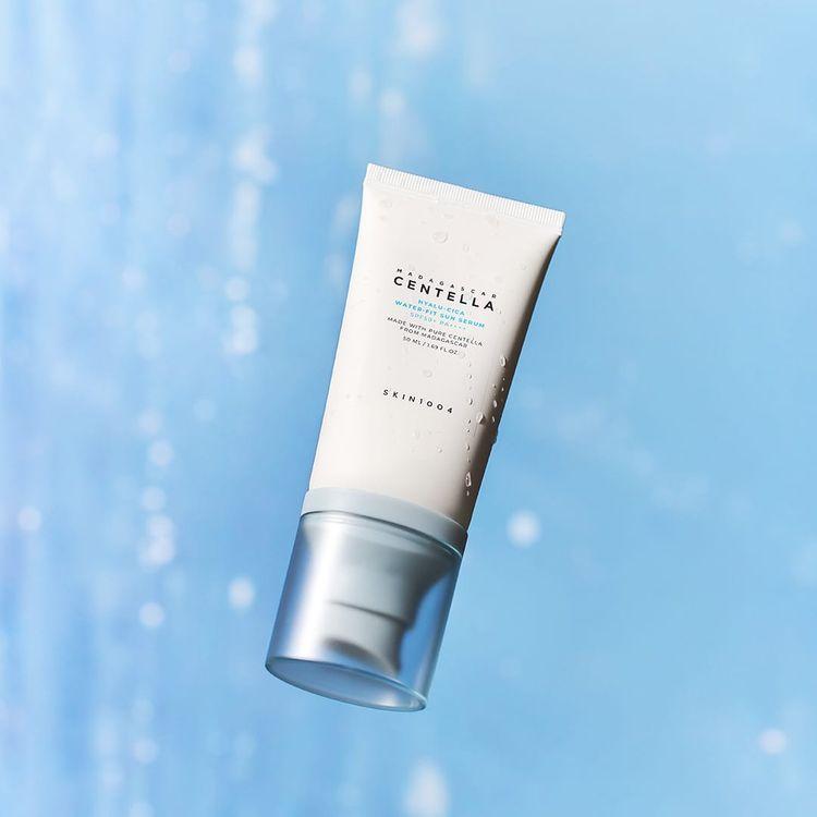 Skin 1004 Madagaskar Centella Hyalu-cica Water Fit Sun Serum